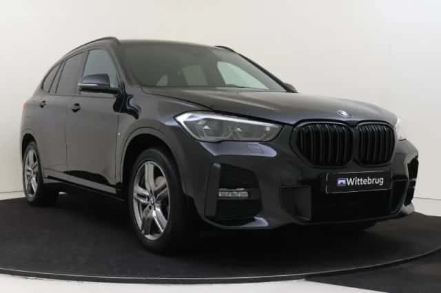 BMW X1 (2020) thumbnail 3