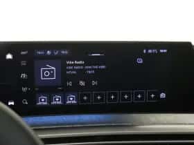 Peugeot e-3008 (2025) thumbnail 16