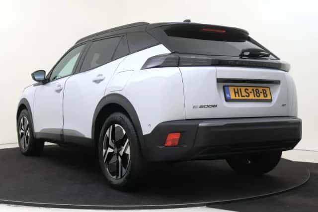 Peugeot e-2008 (2025) thumbnail 4