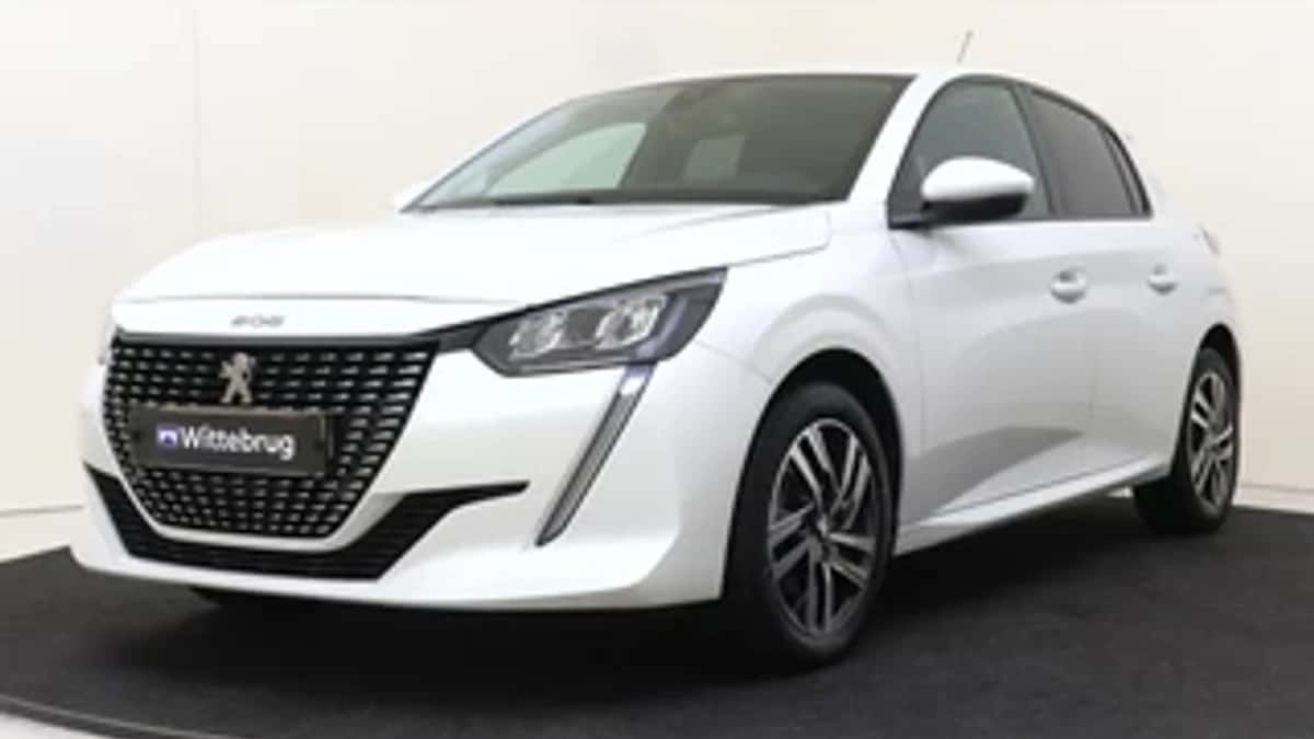 Peugeot 208 (2021) — foto 1