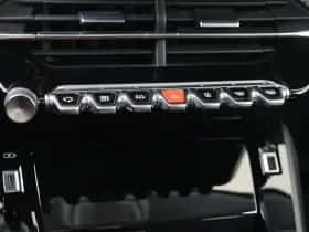 Peugeot 208 (2021) thumbnail 28