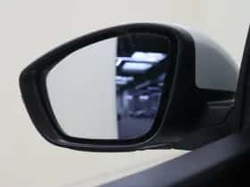 Peugeot 208 (2021) thumbnail 30