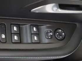 Peugeot 208 (2021) thumbnail 32