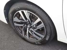 Peugeot 208 (2021) thumbnail 35