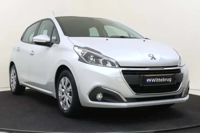 Peugeot 208 (2018) thumbnail 3