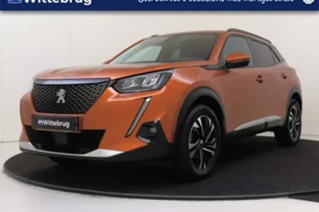 Peugeot 2008 (2020) thumbnail 1