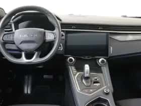 Lynk & Co 01 (2023) thumbnail 2