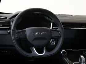 Lynk & Co 01 (2023) thumbnail 5