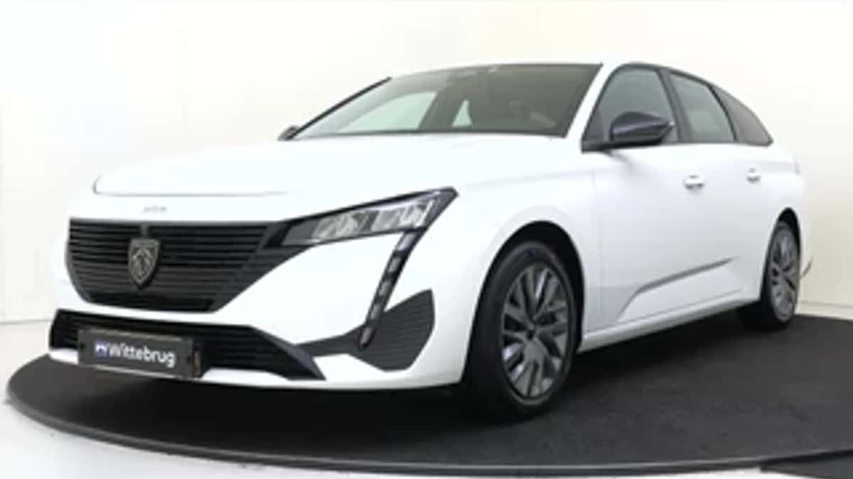 Peugeot 308 (2023) — foto 1