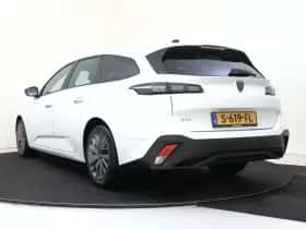 Peugeot 308 (2023) thumbnail 4