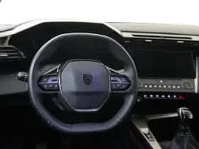 Peugeot 308 (2023) thumbnail 6