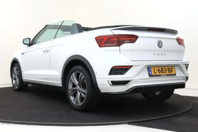 Volkswagen T-Roc (2020) thumbnail 4