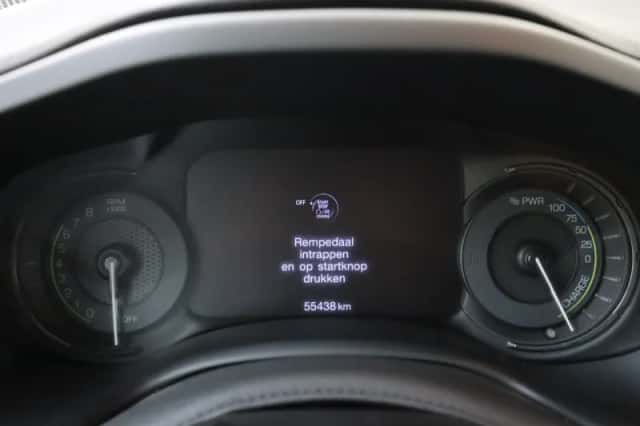 Jeep Renegade (2023) thumbnail 5