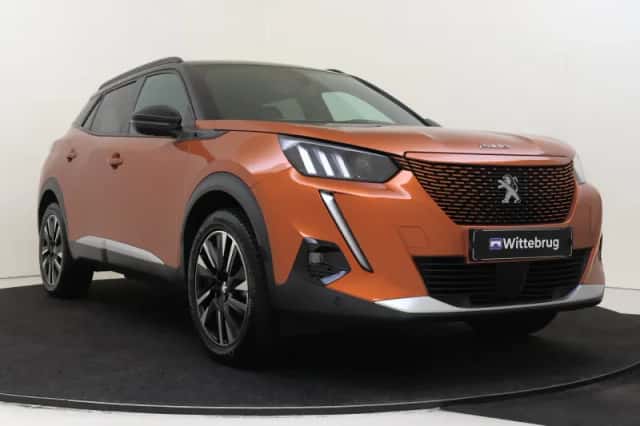 Peugeot e-2008 (2021) thumbnail 3