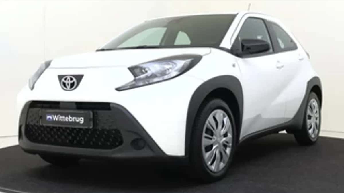 Toyota Aygo (2024) — foto 1