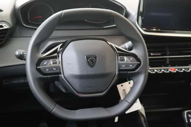 Peugeot 208 (2025) thumbnail 6