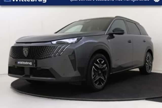 Peugeot 5008 (2025) thumbnail 1