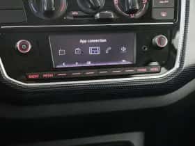 Volkswagen Up! (2023) thumbnail 16