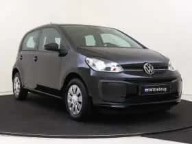 Volkswagen Up! (2023) thumbnail 3