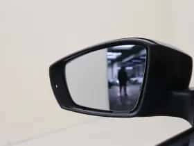 Volkswagen Up! (2023) thumbnail 22