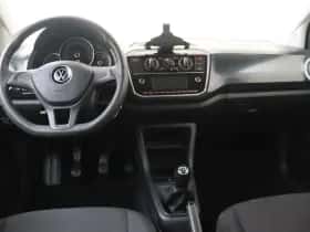 Volkswagen Up! (2023) thumbnail 5