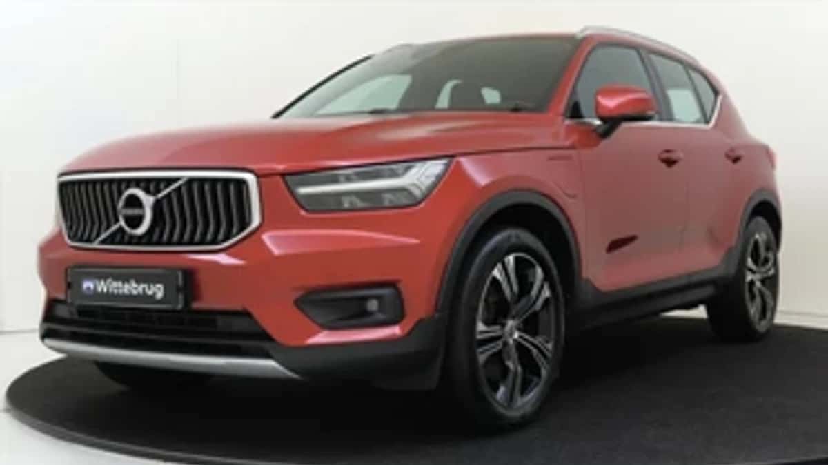 Volvo XC40 (2021) — foto 1