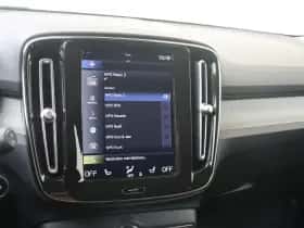 Volvo XC40 (2021) thumbnail 16