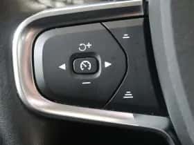 Volvo XC40 (2021) thumbnail 21