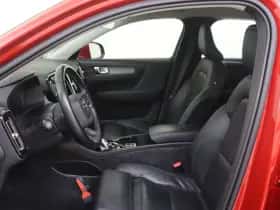 Volvo XC40 (2021) thumbnail 10