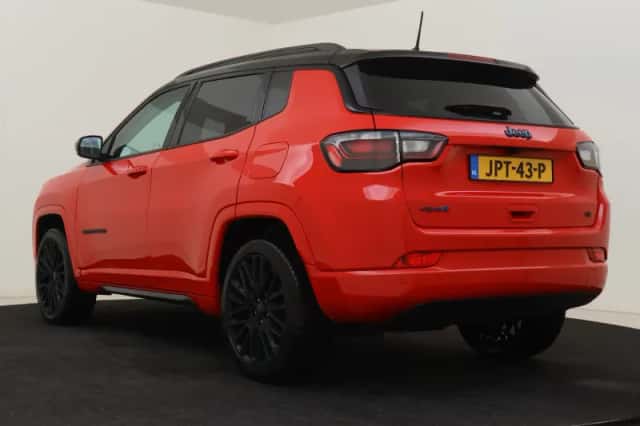 Jeep Compass (2022) thumbnail 4