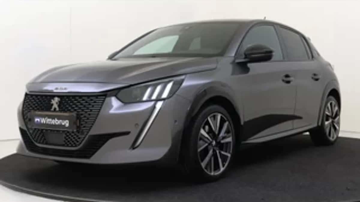 Peugeot 208 (2021) — foto 1