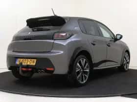Peugeot 208 (2021) thumbnail 11