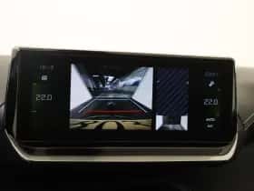 Peugeot 208 (2021) thumbnail 14