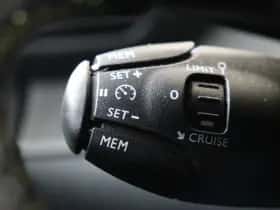 Peugeot 208 (2021) thumbnail 25