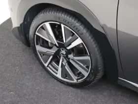 Peugeot 208 (2021) thumbnail 35