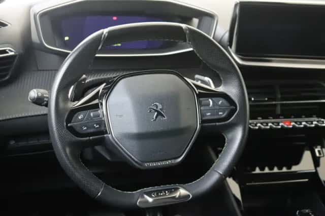 Peugeot 208 (2021) thumbnail 6