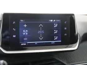 Peugeot 2008 (2020) thumbnail 20