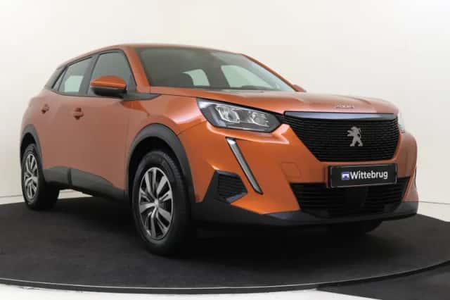 Peugeot 2008 (2020) thumbnail 3