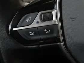 Peugeot 2008 (2020) thumbnail 22