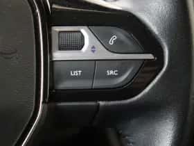Peugeot 2008 (2020) thumbnail 23