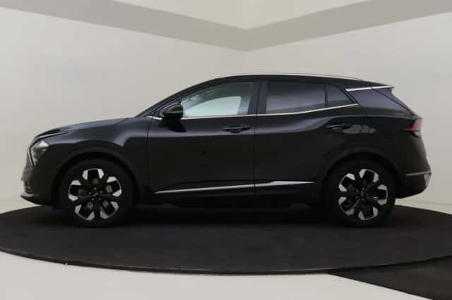 Kia Sportage (2023) thumbnail 2