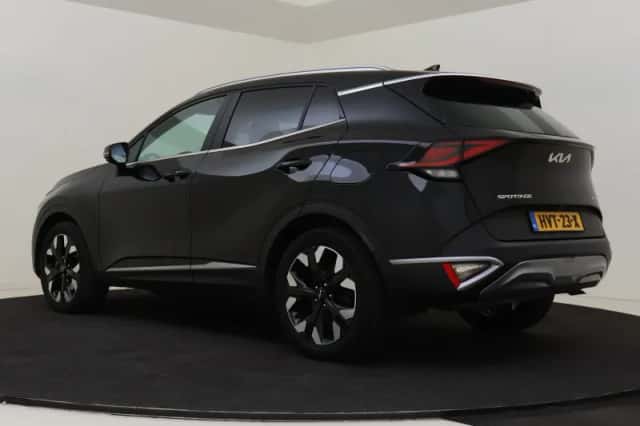 Kia Sportage (2023) thumbnail 4