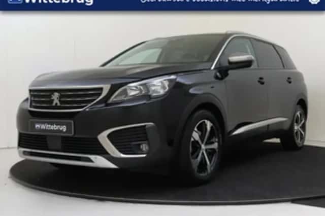 Peugeot 5008 (2019) thumbnail 1