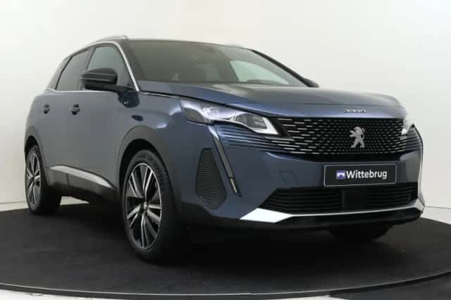 Peugeot 3008 (2023) thumbnail 2