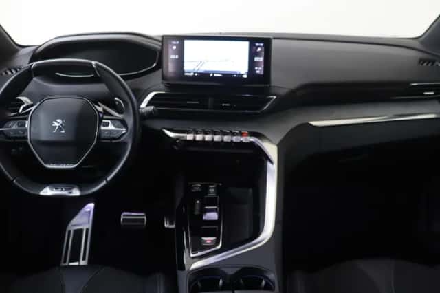 Peugeot 3008 (2023) thumbnail 5