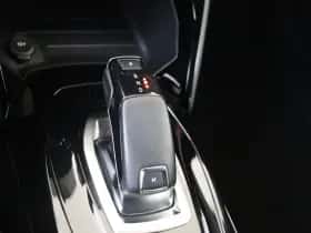 Peugeot 208 (2021) thumbnail 21