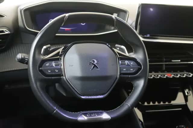 Peugeot 208 (2021) thumbnail 6