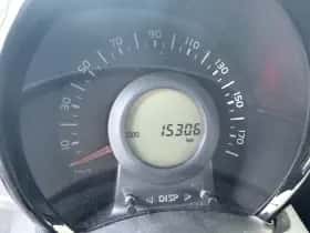 Peugeot 108 (2020) thumbnail 9