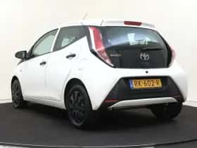Toyota Aygo (2017) thumbnail 4