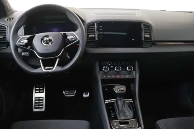 Škoda Karoq (2024) thumbnail 5